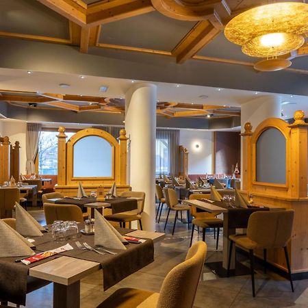Hotel Dolomiti Saone ティオーネ・ディ・トレント エクステリア 写真