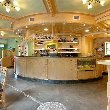 Hotel Dolomiti Saone ティオーネ・ディ・トレント エクステリア 写真