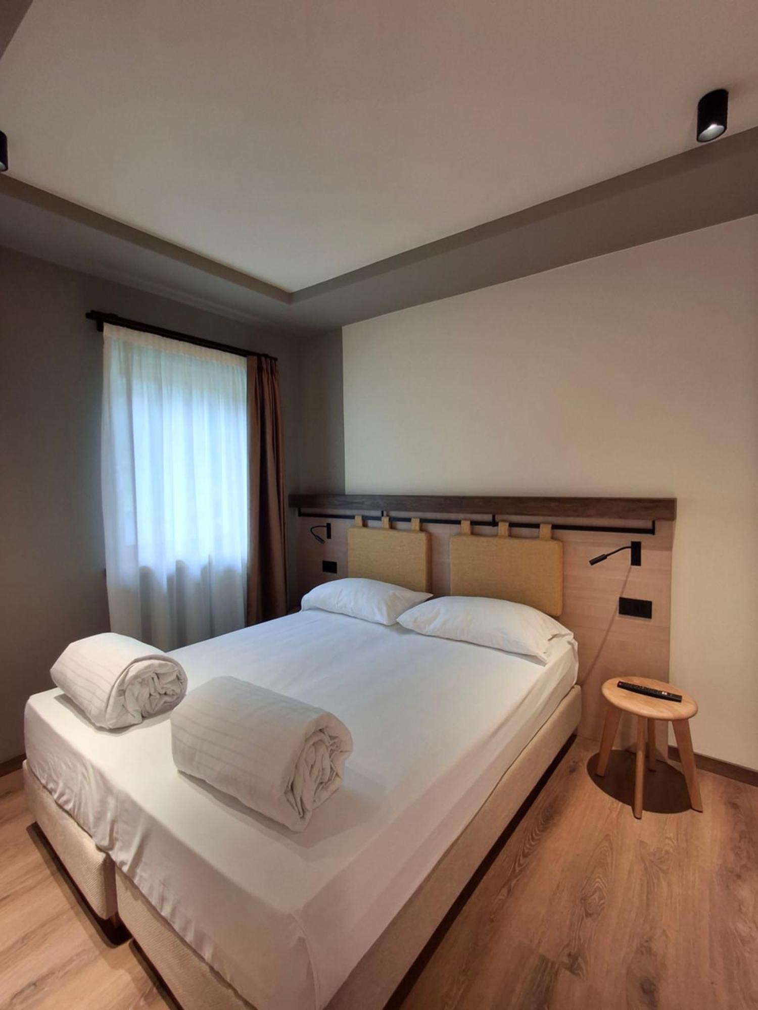 Hotel Dolomiti Saone ティオーネ・ディ・トレント エクステリア 写真